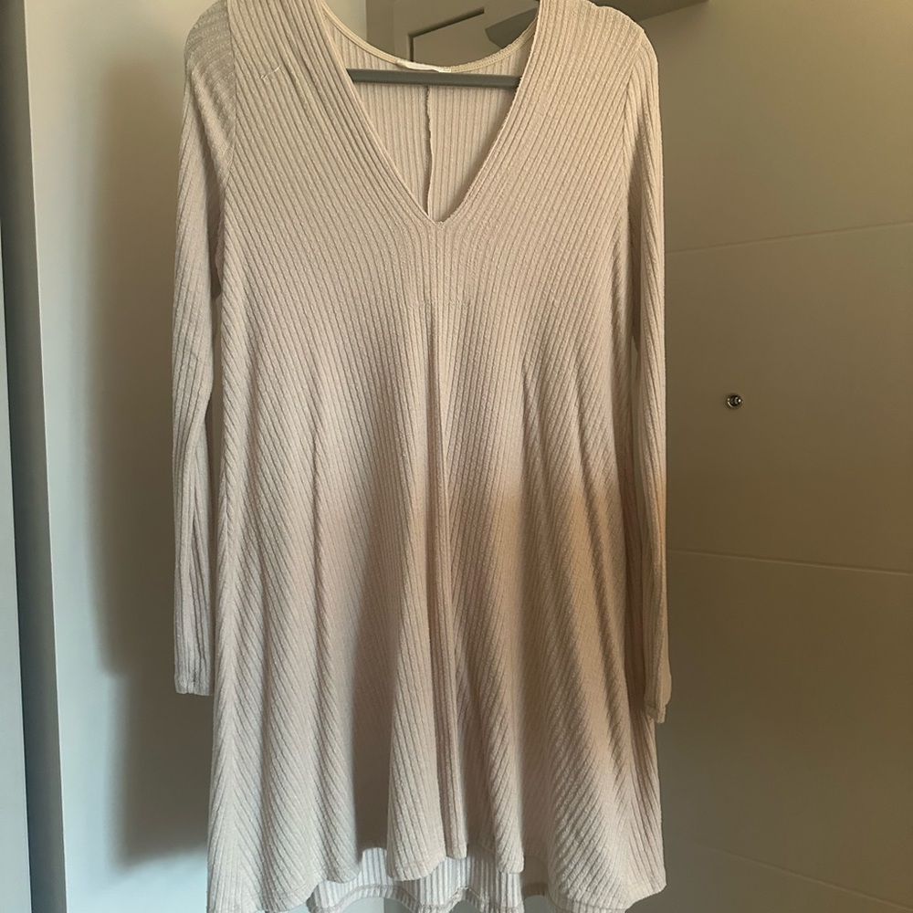 Beige Ribbed V-Neck Tunic